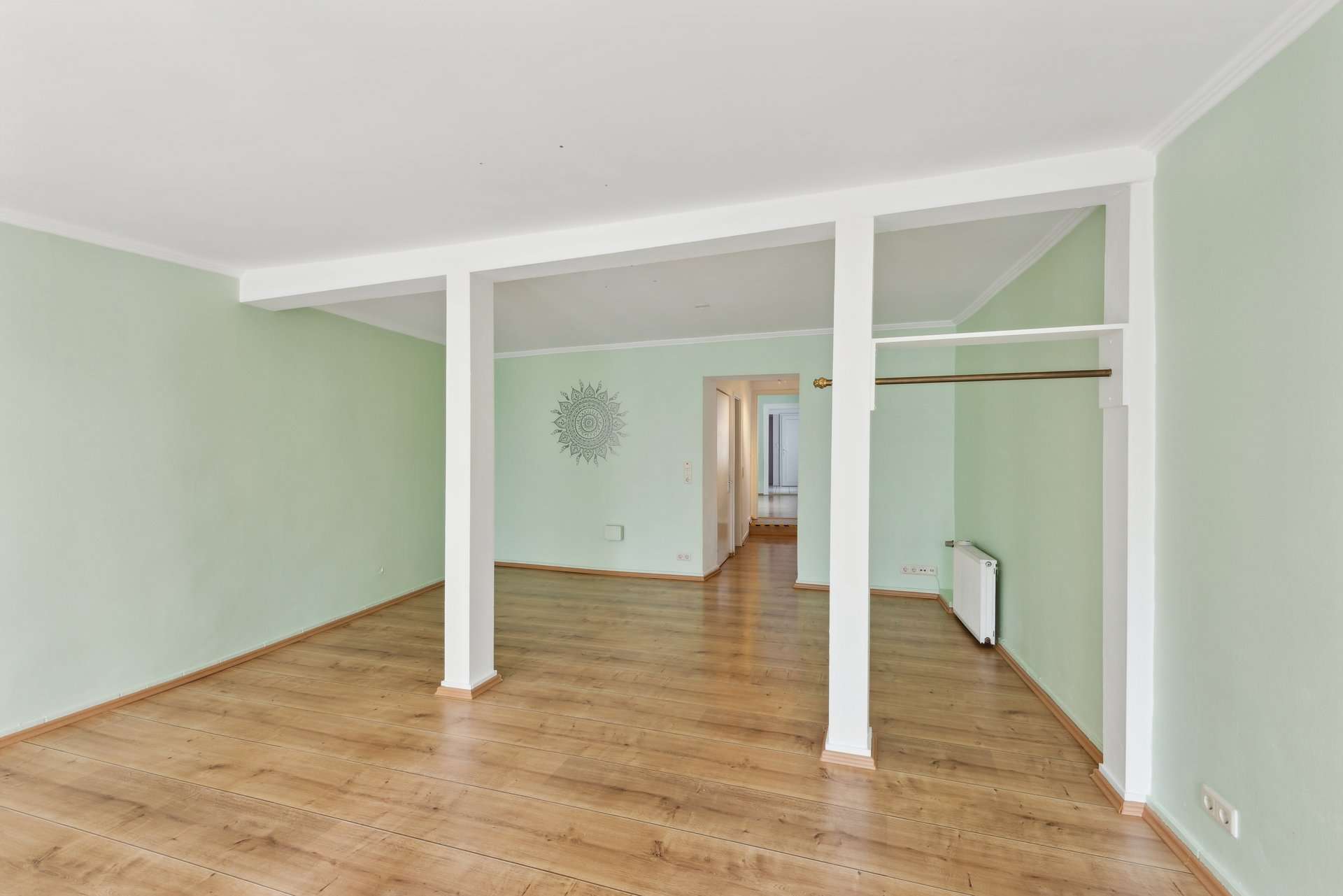 Immobilie in Bad Honnef - Engel & Völkers: FAKTOR 20! - Mittendrin - Gepflegtes Mehrfamilienhaus in Bad Honnef - Bild 1