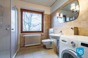 Property thumbnail 11