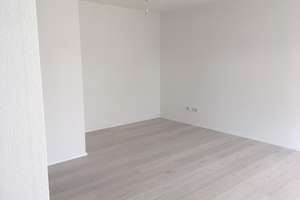 Köln-Weiden/Lessingstrasse: Moderne 3-Zimmerwohnung mit Dachterrasse in kleiner Wohneinheit – Lessingstrasse 00, 50858 Weiden, Köln – Vorschaubild 4