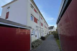 Großzügiges Reihenhaus mit Natur und See vor der Tür – stadtnah wohnen in Karlsruhe – Lachenweg 32b, 76139 Karlsruhe – Vorschaubild 3