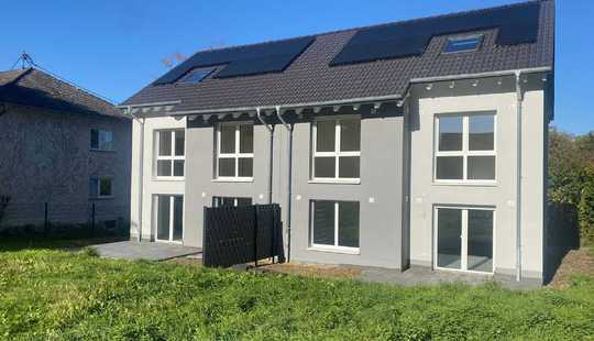 Bild von **Neubau-Erstbezug** Luxuriöse Doppelhaushälfte in gewachsener 1-A Lage