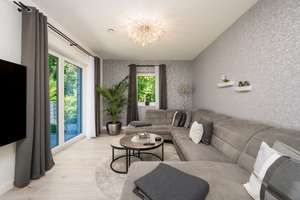 Exklusives Designerhaus am Naturschutzgebiet in Poppenbüttel – energieeffizient und bezugsbereit – Die vollständige Adresse der Immobilie erhältst du vom Anbieter., 22399 Poppenbüttel, Hamburg – Vorschaubild 6