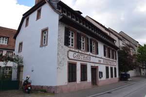 Historisches Stadthaus mit Innenhof | Herz der Heidelberger Altstadt | Fachwerkcharme & Gestaltungsp