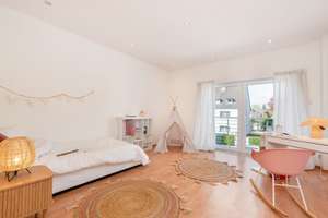 Villa in TOP LAGE von Düsseldorf-Kaiserswerth mit Geschichte und vielfältigen Nutzungsmöglichkeiten – Die vollständige Adresse der Immobilie erhältst du vom Anbieter., 40489 Kaiserswerth, Düsseldorf – Vorschaubild 31
