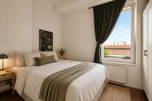 Helle Dachgeschosswohnung mit Terrasse in der Nähe des Boxhagener Platzes – Die vollständige Adresse der Immobilie erhältst du vom Anbieter., 10245 Friedrichshain, Berlin – Vorschaubild 4