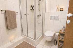 Exklusive 3-Zi. Maisonette Nähe Schloss Heltorf! Balkon! TG-Stellplatz! Auch als Kapitalanlage! – Die vollständige Adresse der Immobilie erhältst du vom Anbieter., 40489 Angermund, Düsseldorf – Vorschaubild 9