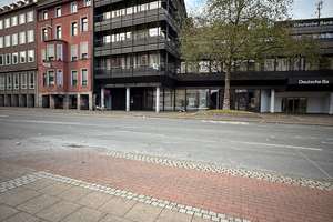 DRINGENDER VERKAUF 4-Zimmer-DG Wohnung im Herzen von Bielefeld–Ideal für WG oder flexible Nutzung – Die vollständige Adresse der Immobilie erhältst du vom Anbieter., 33602 Mitte, Bielefeld – Vorschaubild 1