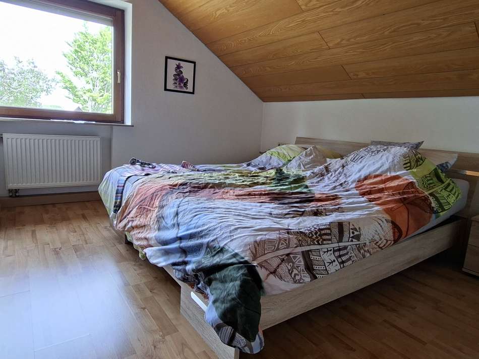 Schlafzimmer DG