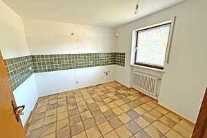 Doppelhaushälfte in Vachendorf mit großzügigem Garten. – Traunstein (Kreis) – Vorschaubild 8