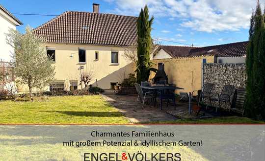 Charmantes Familienhaus mit großem Potenzial & idyllischem Garten!