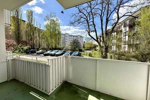 2-Zimmer-Wohnung in Berlin-Westend mit Balkon, Keller & Potenzial I bezugsfrei & sofort verfügbar – Die vollständige Adresse der Immobilie erhältst du vom Anbieter., 14050 Westend, Berlin – Vorschaubild 2
