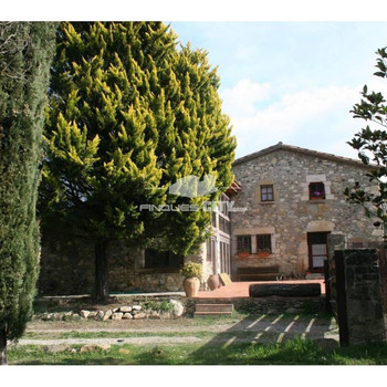 Bauernhaus zum Verkauf in Sant Aniol de Finestres