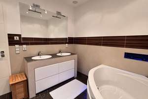 Wohlfühlen in Obergiesing - exklusive 3-Zimmer-Wohnung mit geschützter Terrasse  – Die vollständige Adresse der Immobilie erhältst du vom Anbieter., 81539 Obergiesing, München – Vorschaubild 7