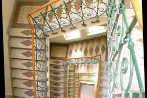 DEM HIMMEL SO NAH / Schöne Dachgeschosswohnung mit Einbauküche in Jugendstil-Stadtvilla – Blücherstraße 34, 65195 Westend / Bleichstraße, Wiesbaden – Vorschaubild 18