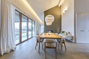 Perfekte Harmonie von Natur, Design und Komfort - Nachhaltige Luxus-Villa mit Hallengebäude – Die vollständige Adresse der Immobilie erhältst du vom Anbieter., 83629 Weyarn – Vorschaubild 3