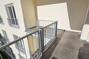 3-Zimmer-Altbau mit sonnigem Balkon – Besichtigungen auch am Wochenende ☎️0172-3261193 – Die vollständige Adresse der Immobilie erhältst du vom Anbieter., 10245 Friedrichshain, Berlin – Vorschaubild 3
