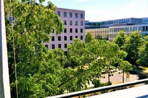 Moderne gepflegte 2-Zimmer-Wohnung mit Balkon und EBK in Düsseldorf-Golzheim – Am Bonneshof 7, 40474 Golzheim, Düsseldorf – Vorschaubild 10