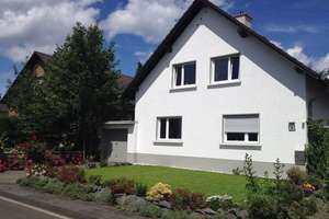 Großes freistehendes Einfamilienhaus in Bestlage – Mehlemer Weg 8, 53340 Meckenheim – Vorschaubild 1