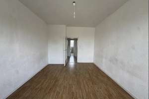 Helle Wohnung in Unterrath – 3 Zimmer, separater Küche, Balkon – Kalkumer Straße 40, 40468 Unterrath, Düsseldorf – Vorschaubild 2
