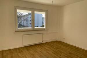 Modernisierte 3-Zi.-Whg. mit Balkon in angrenzender Nähe zu E-Haarzopf! – Regenbogenweg 21, 45149 Fulerum, Essen – Vorschaubild 11