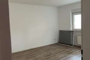Großzügige 3 Zimmer Wohnung mit Einbauküche, Gäste WC und Balkon – Parkallee 35, 44866 Günnigfeld, Bochum – Vorschaubild 10