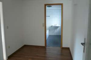 Gemütliches Einfamilienhaus in Esselbach – Die vollständige Adresse der Immobilie erhältst du vom Anbieter., 97839 Esselbach – Vorschaubild 11
