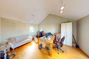 "Wohnen Deluxe": Exklusives EFH mit Weitblick über die Stadt, inkl. hauseigenem Aufzug – Die vollständige Adresse der Immobilie erhältst du vom Anbieter., 97082 Zellerau, Würzburg – Vorschaubild 13
