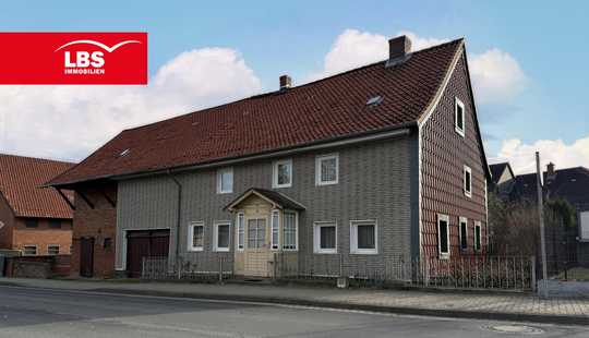 Bild von Einfamilienhaus in Söhlde mit großer Scheune und Ausbaupotenzial