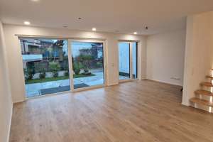Hochwertige Reihenhauswohnung in zentraler Innenstadtlage von Emmendingen mit moderner Küche – Mundinger Straße 10/2, 79312 Emmendingen – Vorschaubild 6