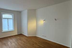 sanierte & moderne 2 Zimmer-Wohnung in Aachen-Burtscheid ab sofort zu vermieten – Adlerberg 12-14, 52066 Aachen – Vorschaubild 2
