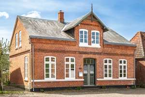 Historisches Kaufmannshaus – top saniert! – Die vollständige Adresse der Immobilie erhältst du vom Anbieter., 25924 Rodenäs – Vorschaubild 3