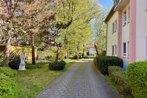 Lage, Lage, Lage! Vermietete 2-Zimmer-Wohnung in begehrter Lage von Dresden-Blasewitz! – Die vollständige Adresse der Immobilie erhältst du vom Anbieter., 1309 Blasewitz (Stadtteil), Dresden – Vorschaubild 9