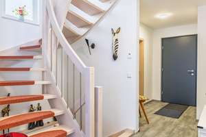 Stilvolles Einfamilienhaus mit Aufzug, Designküche und exklusiver Ausstattung! – Die vollständige Adresse der Immobilie erhältst du vom Anbieter., 77955 Ettenheim – Vorschaubild 2