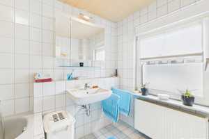 Gepflegtes Reihenmittelhaus mit schönem Garten in ruhiger Lage – Wesel (Kreis) – Vorschaubild 5