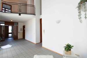 Architektenhaus mit Split-Level-Charme und Panorama-Terrasse – Die vollständige Adresse der Immobilie erhältst du vom Anbieter., 65795 Hattersheim am Main – Vorschaubild 9