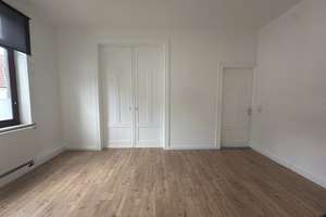 Studenten WG – 5 Moderne WG-Zimmer mit Balkon in zentraler Lage von Bremerhaven – An der Allee 29, 27568 Mitte, Bremerhaven – Vorschaubild 12
