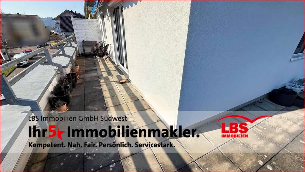 Immobilie in Gengenbach - Moderne 2-Zimmer-Wohnung mit umlaufender Dachterrasse - Bild 3