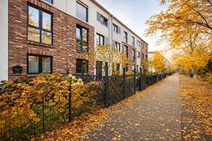 Charmantes Reihenmittelhaus ⎟ Kamin ⎟ Dachterrasse ⎟ Trockensauna ⎟ Außenstellplatz