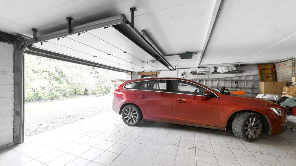 Immobilie in Bissendorf - OPEN HOUSE: Zweifamilienhaus mit Wintergarten in Bissendorf - Bild 3