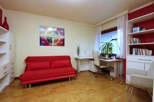 Großzügiges Einfamilienhaus in ruhiger Hanglage in Hamburg-Eißendorf – Die vollständige Adresse der Immobilie erhältst du vom Anbieter., 21075 Eißendorf, Hamburg – Vorschaubild 7