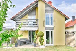 Traumhaftes freistehendes Haus – Komfort, Stil und Qualität vereint – Die vollständige Adresse der Immobilie erhältst du vom Anbieter., 38229 Gebhardshagen, Salzgitter – Vorschaubild 1