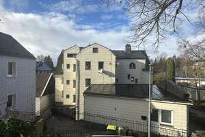 Mehrfamilienhaus in zentraler Lage von Münchberg voll vermietet als Kapitalanlage... – Die vollständige Adresse der Immobilie erhältst du vom Anbieter., 95213 Münchberg – Vorschaubild 1