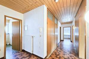 Wohnhaus mit drei Wohnungen, Doppelgarage und mehrere Stellplätze – Die vollständige Adresse der Immobilie erhältst du vom Anbieter., 89604 Allmendingen – Vorschaubild 13