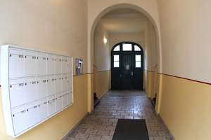 Wunderschöne 2 Zimmer-DG Wohnung mit Balkon in MD-Stadtfeld zu vermieten – Arndtstraße 32, 39108 Stadtfeld Ost, Magdeburg – Vorschaubild 6
