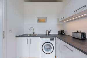 Charming Berlin Apartment in Historic Building – Prime Kreuzberg Location – Die vollständige Adresse der Immobilie erhältst du vom Anbieter., 10961 Kreuzberg, Berlin – Vorschaubild 18