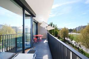 Lichtdurchflutete, geschmackvoll neu möblierte Wohnung mit Parkblick (flexibler Zeitmietvertrag) – Schöneberger Ufer 5c, 10785 Kreuzberg, Berlin – Vorschaubild 10