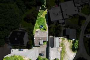 HANDWERKER AUFGEPASST! ZWEIFAMILIENHAUS mit 6 GARAGEN
in RUHIGER LAGE am Landschaftsschutzgebiet – Solingen – Vorschaubild 9