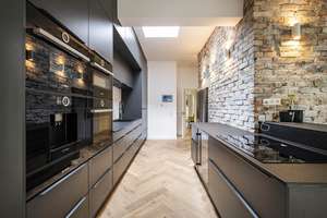 Architektur trifft Natur - Exklusive Bauhausvilla im Süden Hamburgs – Die vollständige Adresse der Immobilie erhältst du vom Anbieter., 21149 Hausbruch, Hamburg – Vorschaubild 17