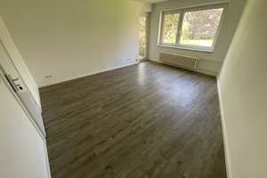 2,5 Zimmer-Wohnung mit Balkon und Tageslichtbad mit Wanne – Fregattenstr. 26, 23558 Buntekuh, Lübeck – Vorschaubild 2