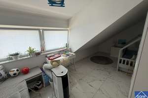 Luxuriöse 4 Zimmer Dachgeschosswohnung in Mannheim-Waldhof mit Balkon zu vermieten – Die vollständige Adresse der Immobilie erhältst du vom Anbieter., 68305 Waldhof, Mannheim – Vorschaubild 11
